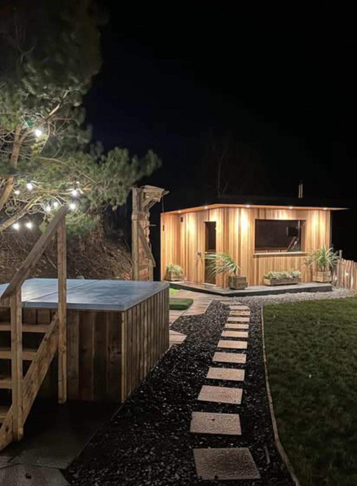 Rostrevor Mountain Lodge - Glamping Pods - Revive Sauna & Hot Tubs Luaran gambar