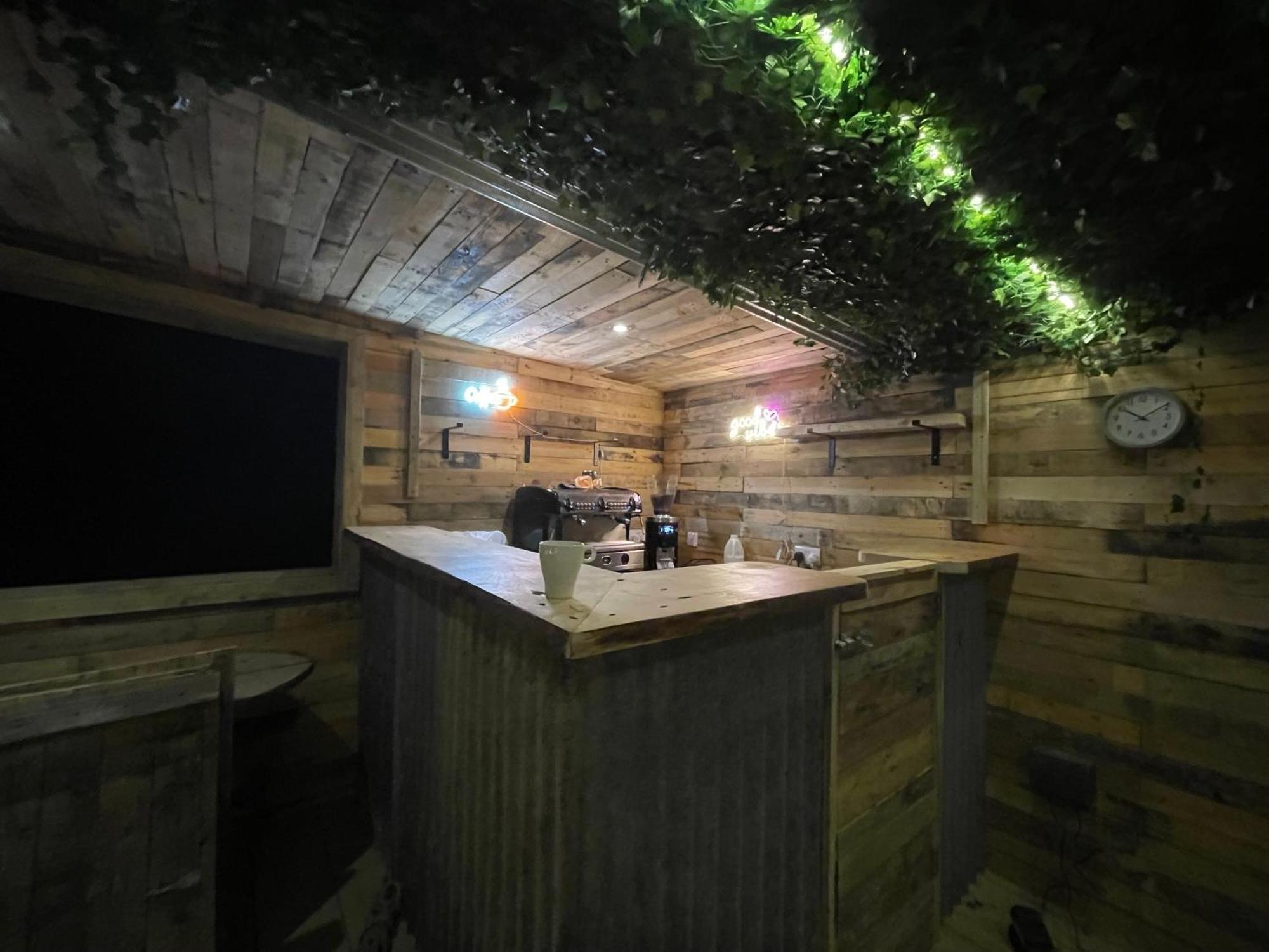 Rostrevor Mountain Lodge - Glamping Pods - Revive Sauna & Hot Tubs Luaran gambar