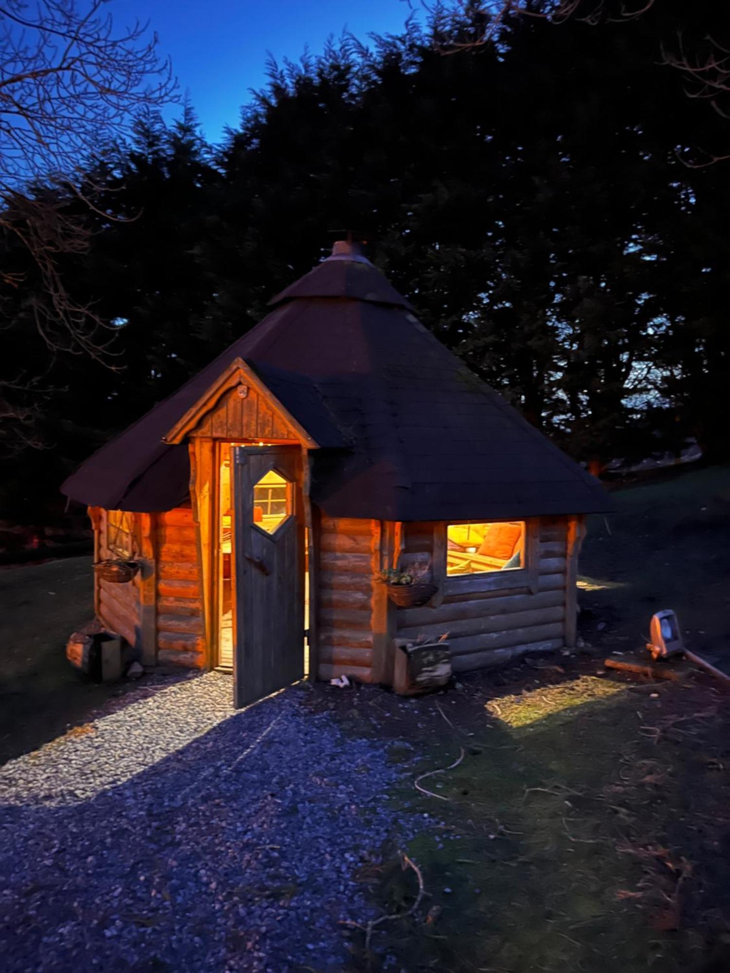 Rostrevor Mountain Lodge - Glamping Pods - Revive Sauna & Hot Tubs Luaran gambar